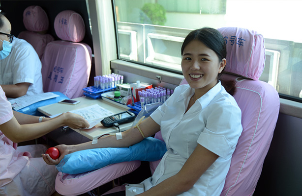 克明员工积极参与无偿献血